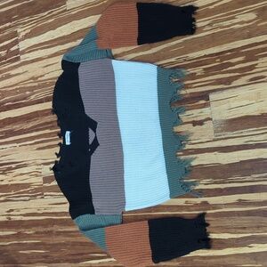 Fashion on Earth ragged edge v sweater